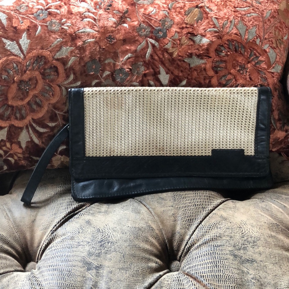 Gaetano Navy Leather Woven Envelope Purse